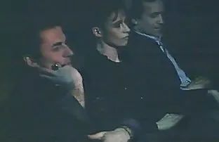 XXX లో Fucks పూకు మరియు ముద్దు కాయలు