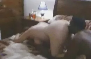 XXX బలపరిచిన కొనసాగుతోంది ఆన్ మొడ్డ యొక్క అద్భుతమైన అందం