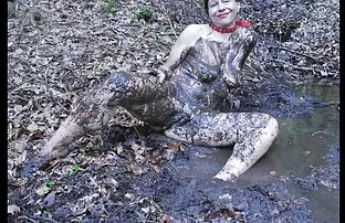 XXX సోదరి కోరుకున్నాడు ఆత్మవిశ్వాసం కుడుచు యొక్క స్వర్ణ సోదరుడు, కానీ అతను మేల్కొన్నాను మరియు fucked in her pussy