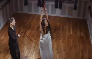 XXX ముధీరిన సెక్స్ షేక్ కోసం ఒక యువ తిరుగుబోతు