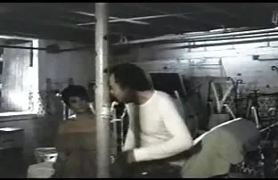 XXX రెండు పురుషులు hammering పూకు failsafe తొక్కలు