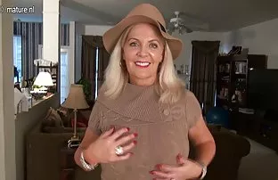 XXX అంగ వేశ్య ఫక్ లో అన్ని బీటలు