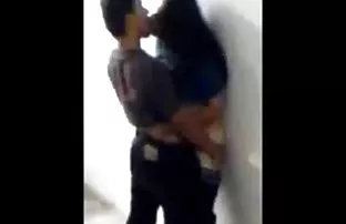 XXX బెంట్ క్యాన్సర్ మరియు ఇబ్బంది పెట్టాడు రష్యన్ తిరుగుబోతు లో బ్లాక్ స్టాకింగ్స్