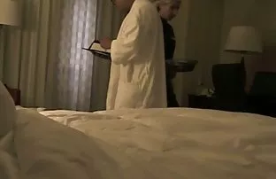 XXX వేడి పతిత పనిచేస్తుంది పూకు రెండు పురుషులు