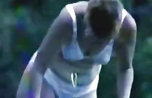 XXX ఫక్ bitches ఇవ్వాలని ఆనందం బాలుడు తన చేతులు