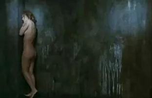 XXX నర్స్ బూడిద రోగి యొక్క కుమ్ముట తన చిక్