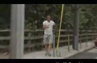 XXX బ్యూటీ ఆడాడు స్ట్రిప్ పోకర్ మరియు మధ్య సెక్స్