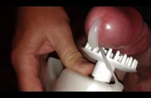 XXX నల్లటి జుట్టు గల స్త్రీని గర్ల్ ఆమె సోదరుడు, భర్త ఇంట్లో