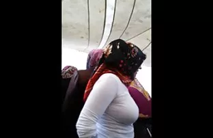 XXX Handsome masseur ద్వారా ఇబ్బంది పెట్టాడు క్లయింట్ పట్టిక